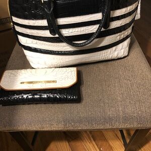 Brahmim, Black and White alligator leather purse and Wallet, Excellent condition